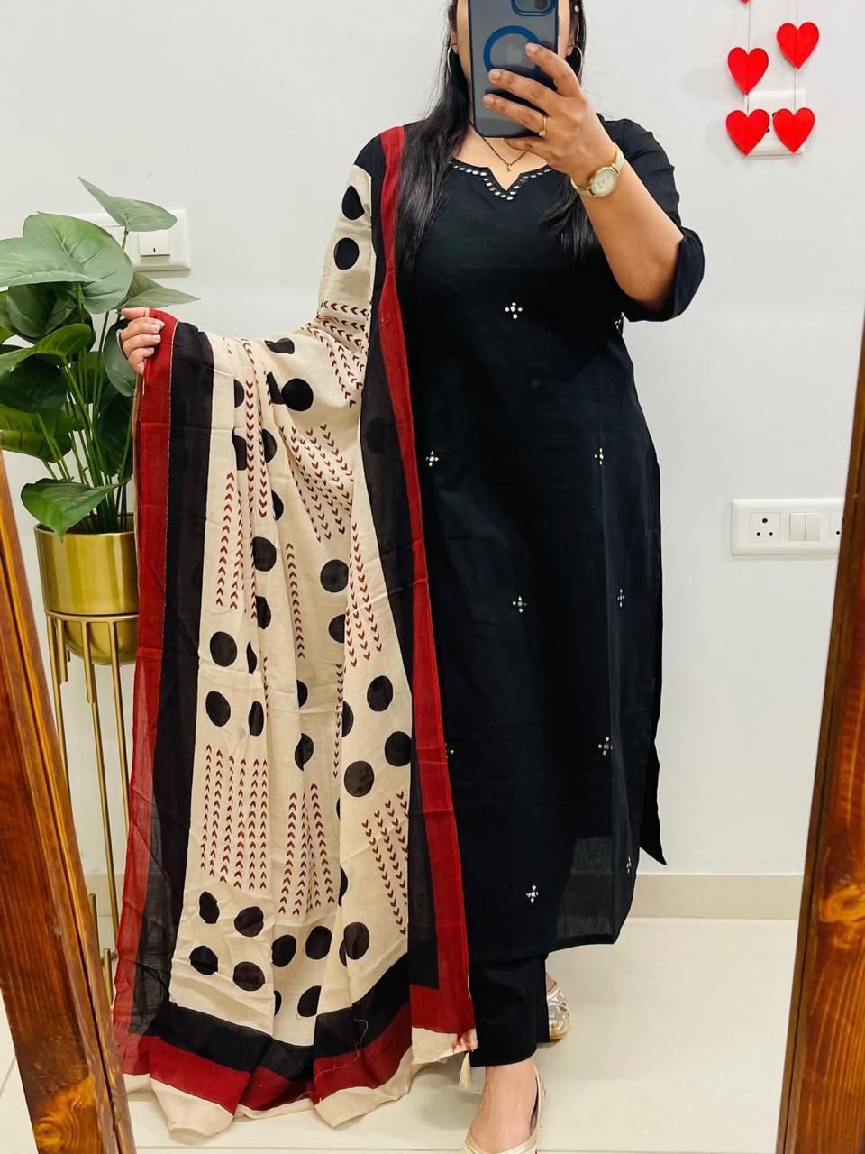 Elegance Straight-Cut Suit Set