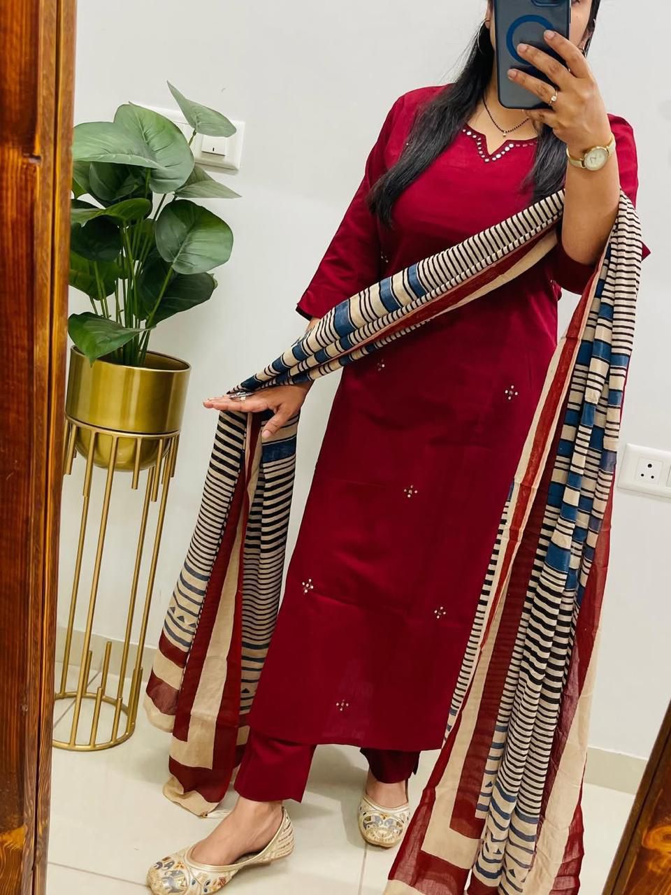 Elegance Straight-Cut Suit Set