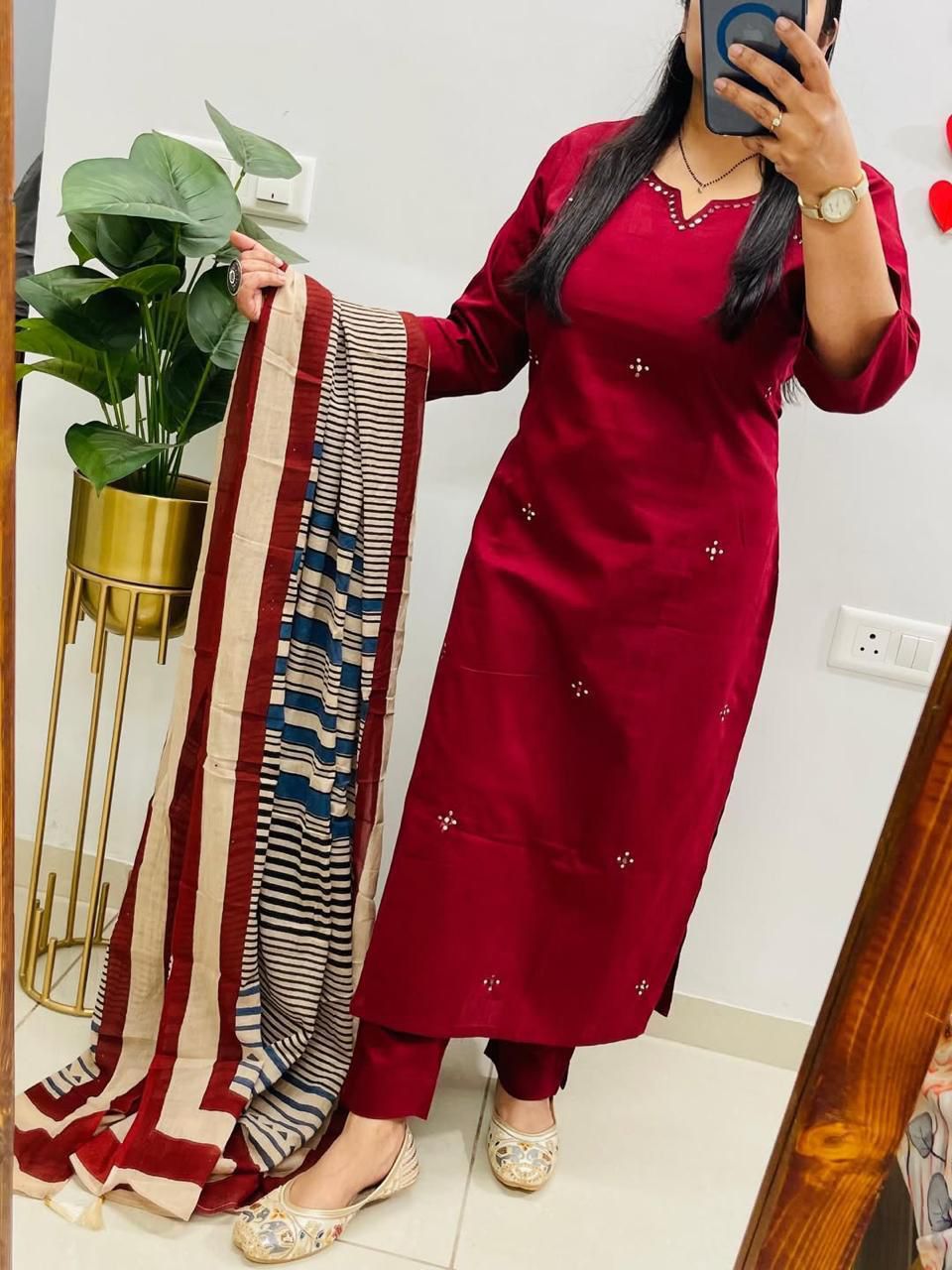 Elegance Straight-Cut Suit Set