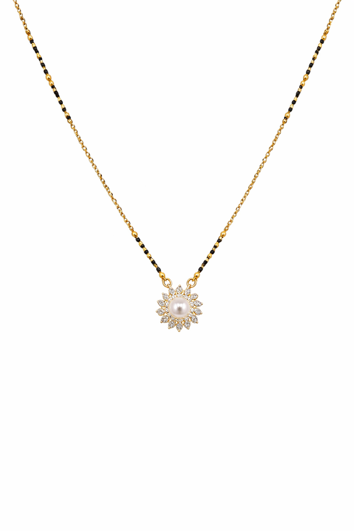 Sun Pearl Glow Mangalsutra