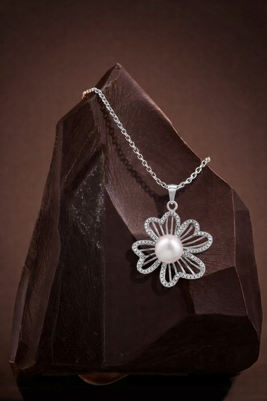 92.5 Silver Pearl Bloom